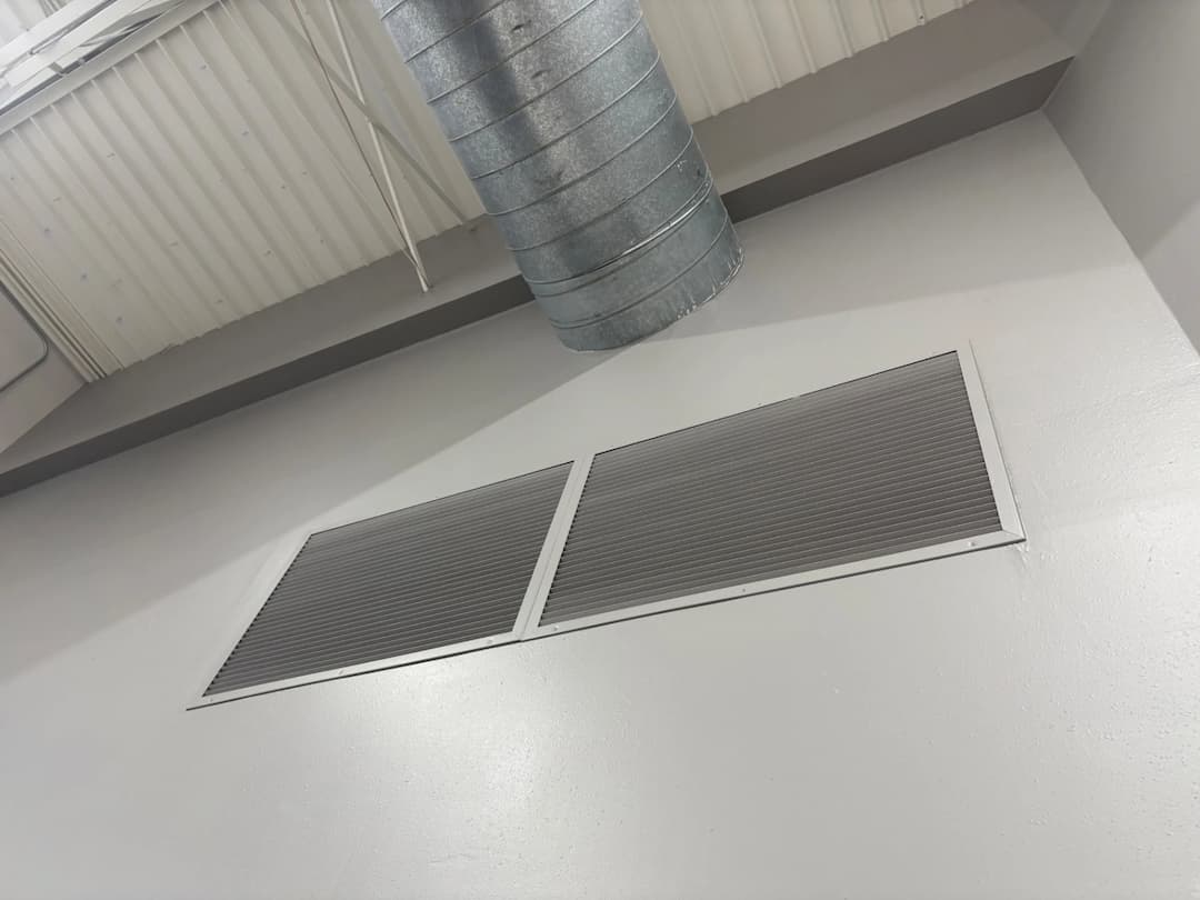 HVAC & AIR DUCT CLEANING & SANITIZING for your HOME and BUSINESS!